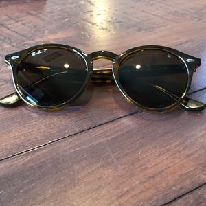 Ray-ban polarized Round Sunglasses